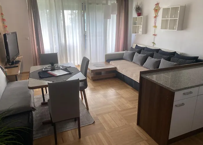 Wohnhaus City Sued